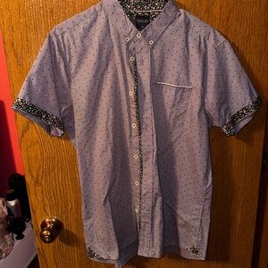 Men's Lavender Short-Sleeve Button-Up Shirt